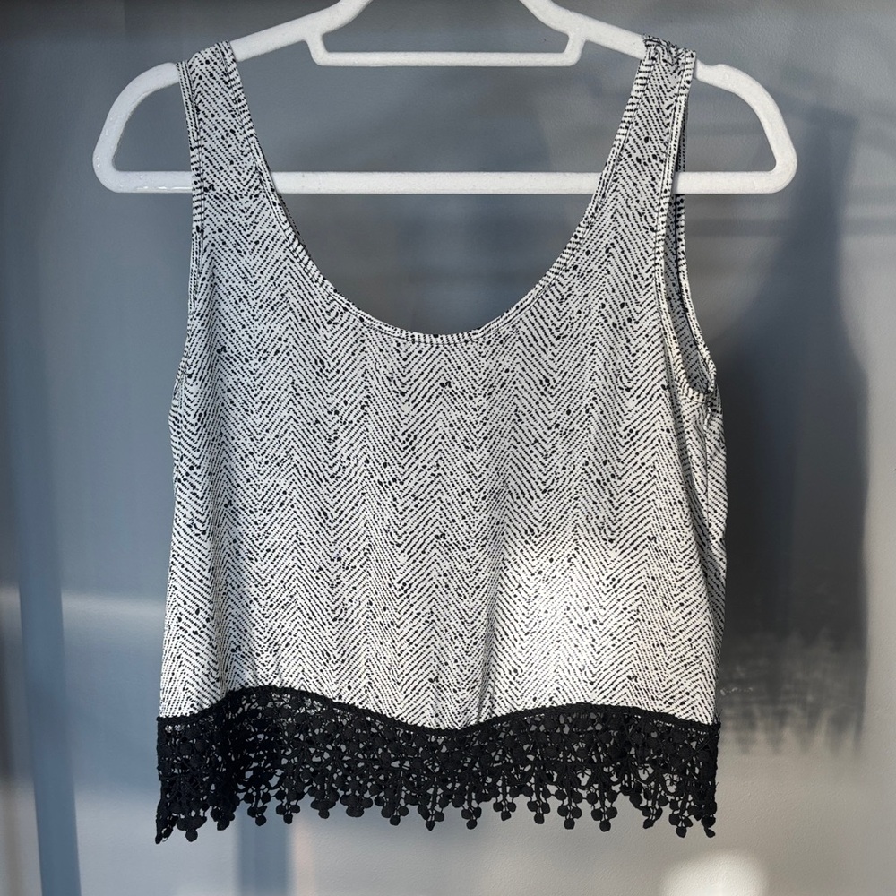 Soprano Black and White Patterned Crop Top